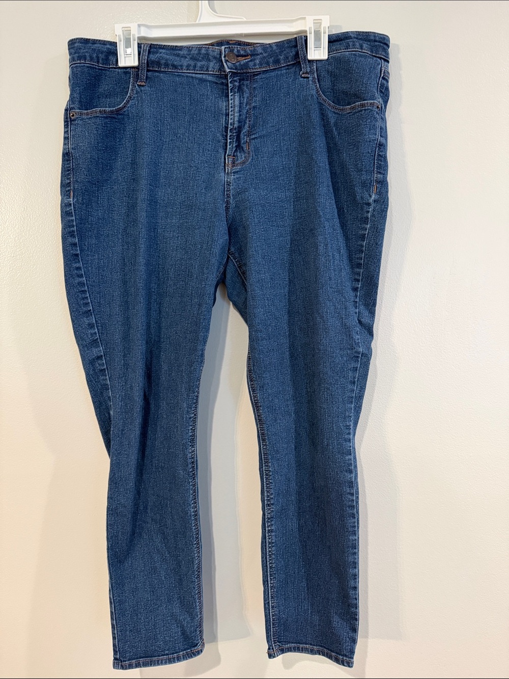 Old Navy Women's Blue Skinny Jeans - Classic Indigo Wash